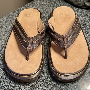 Women’s Size 9 (EU41) Dr Martens style 11505 Leather Sandals Flip Flops (Thongs)